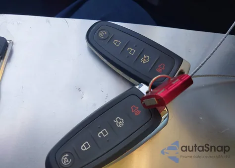 2015 Ford C-Max Energi Sel из США, поврежденный, VIN 1FADP5CU1FL124476